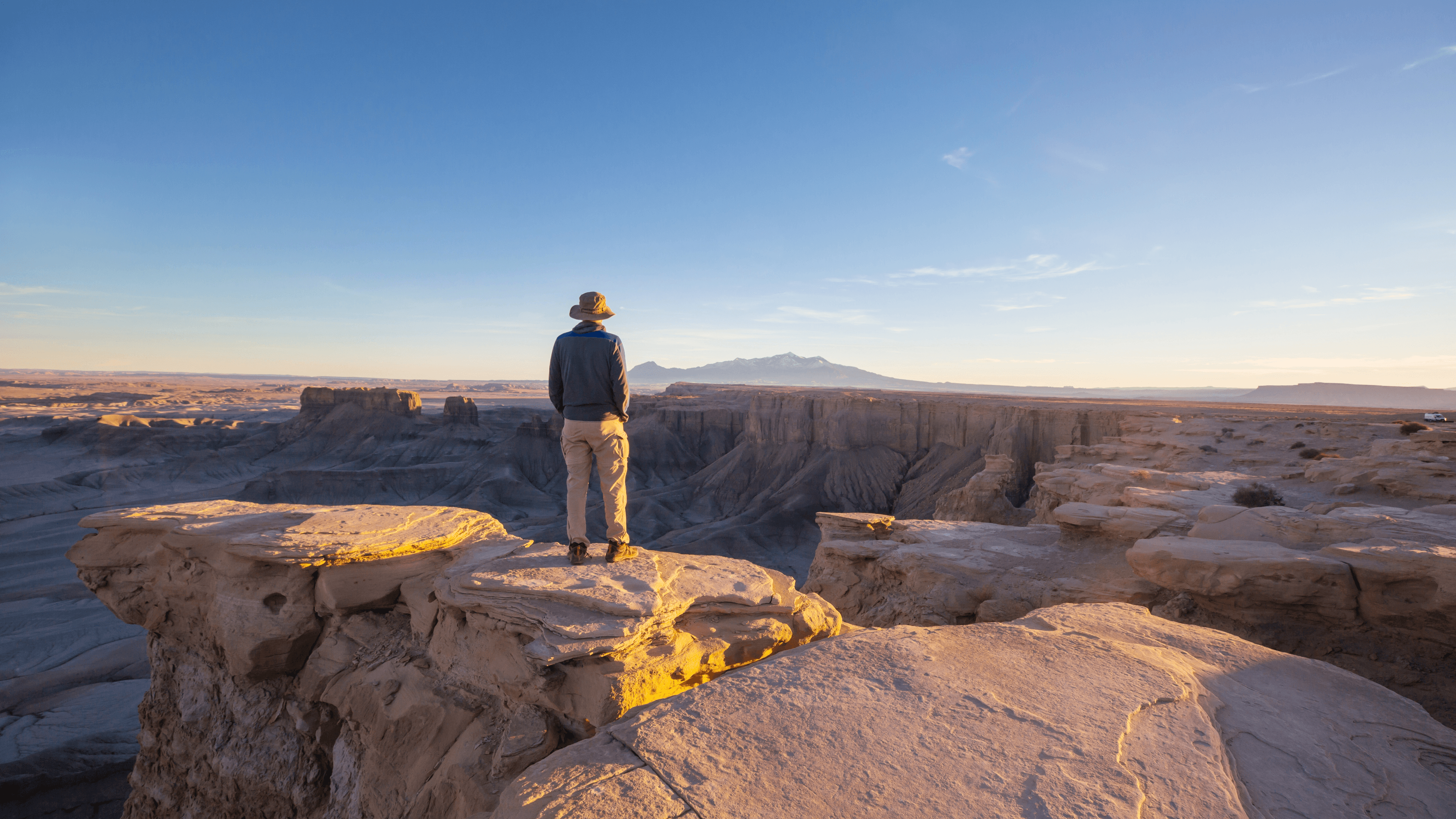 A scenic hiking trail in Utah's canyon country